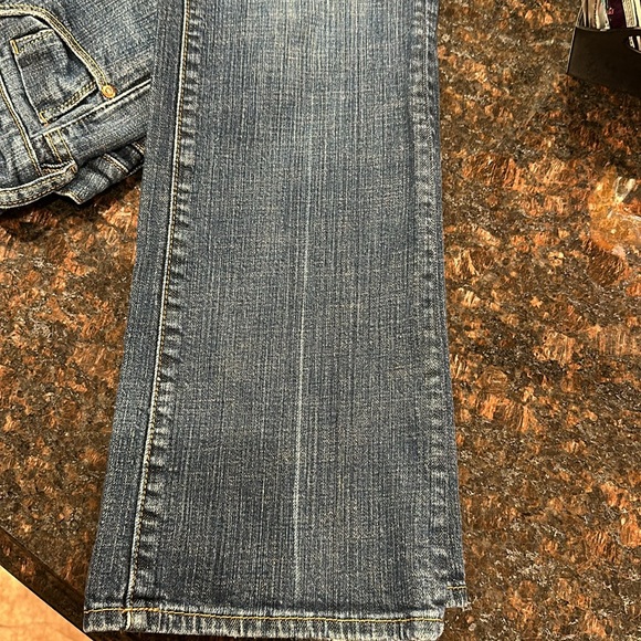 Old navy bootcut jeans - Picture 3 of 5